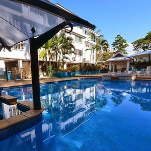 Beachview Apartments At Villa Paradiso